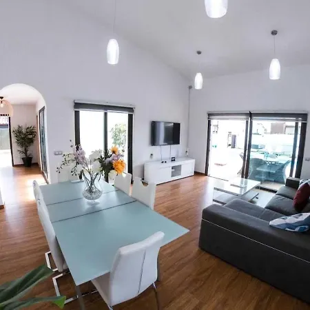 Romans Is A Luxury Family On Golf Course Villa *