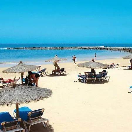 Villa Romans Is A Luxury Family On Golf Course Antigua (Fuerteventura)